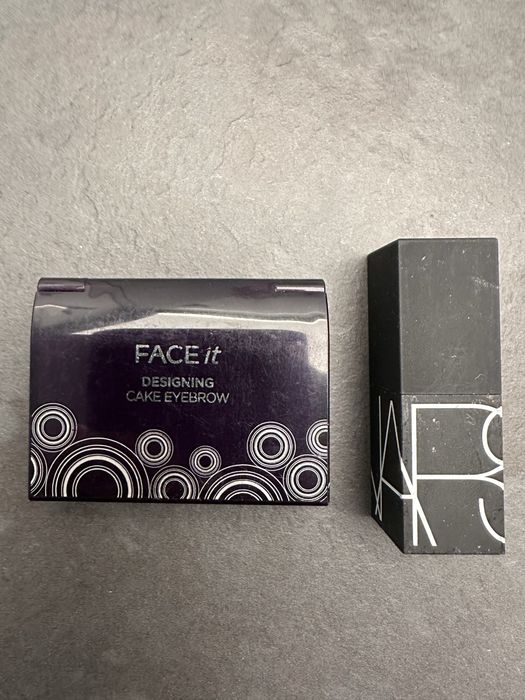 Zestaw A20: cienie do brwi + pomadka do ust Nars