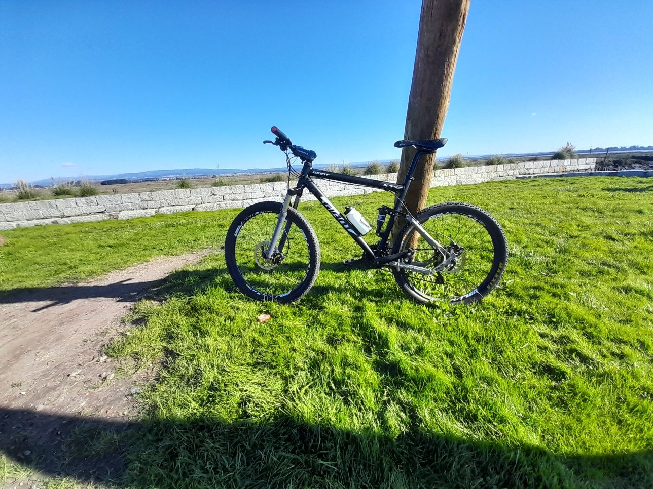Bicicleta giant 26 bem equipada gueda E Borralha OLX Portugal