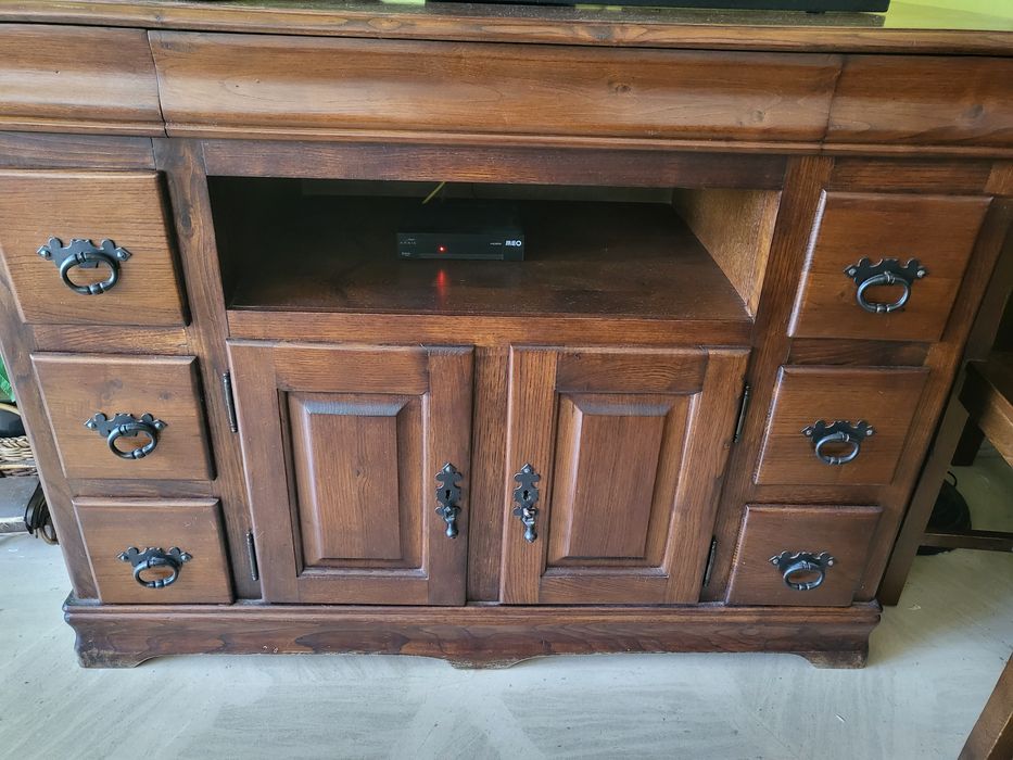 Móveis estilo rústico