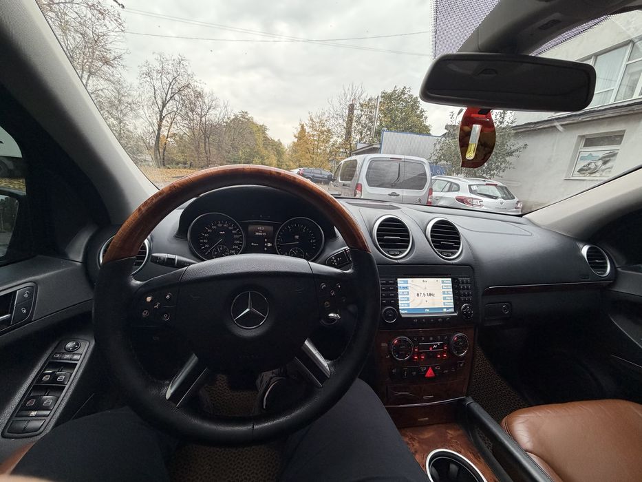 мерседес мл 320 2008 рік