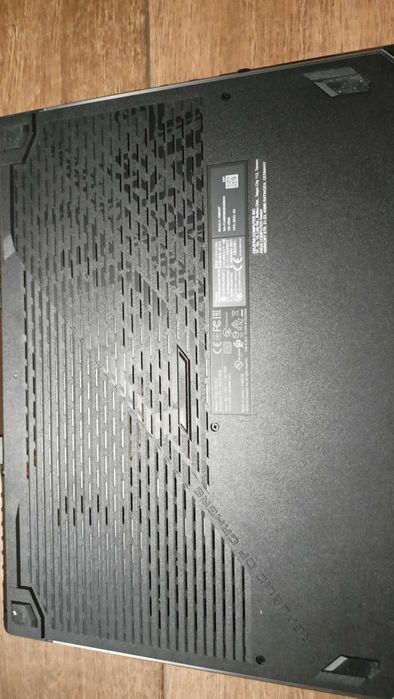Laptop Asus Rog strix g15