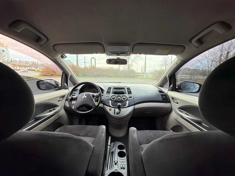 Avtoreal_kr Mitsubishi Grandis 2008