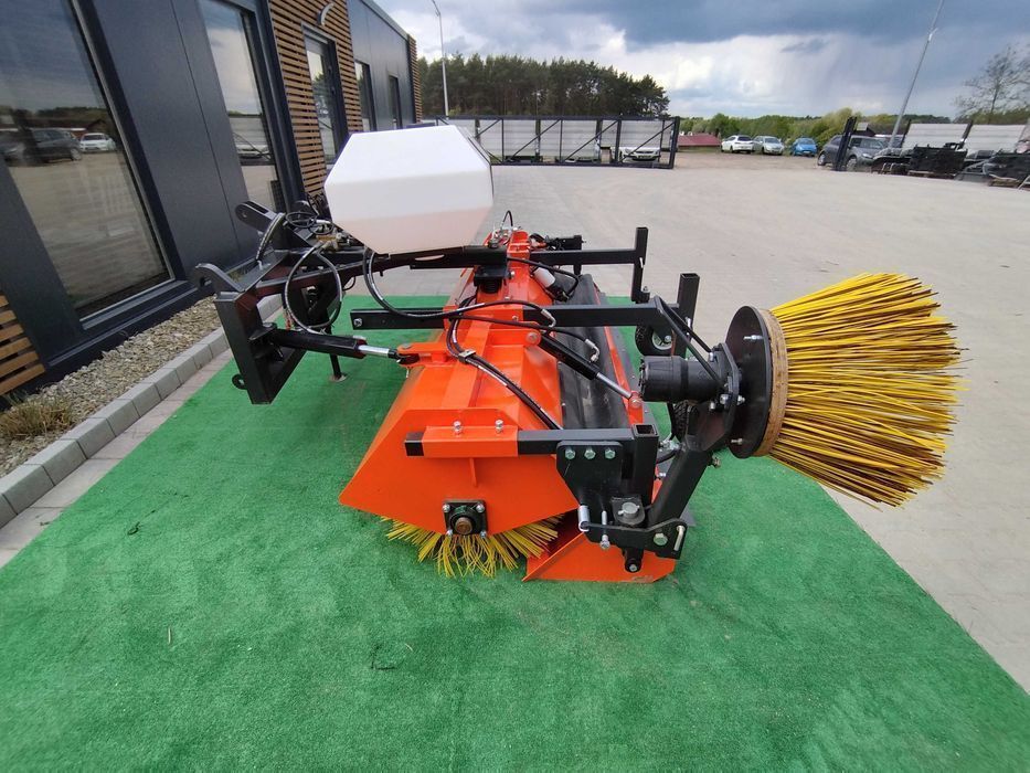 Zamiatarka drogowa uliczna hydrauliczna do ciągnika