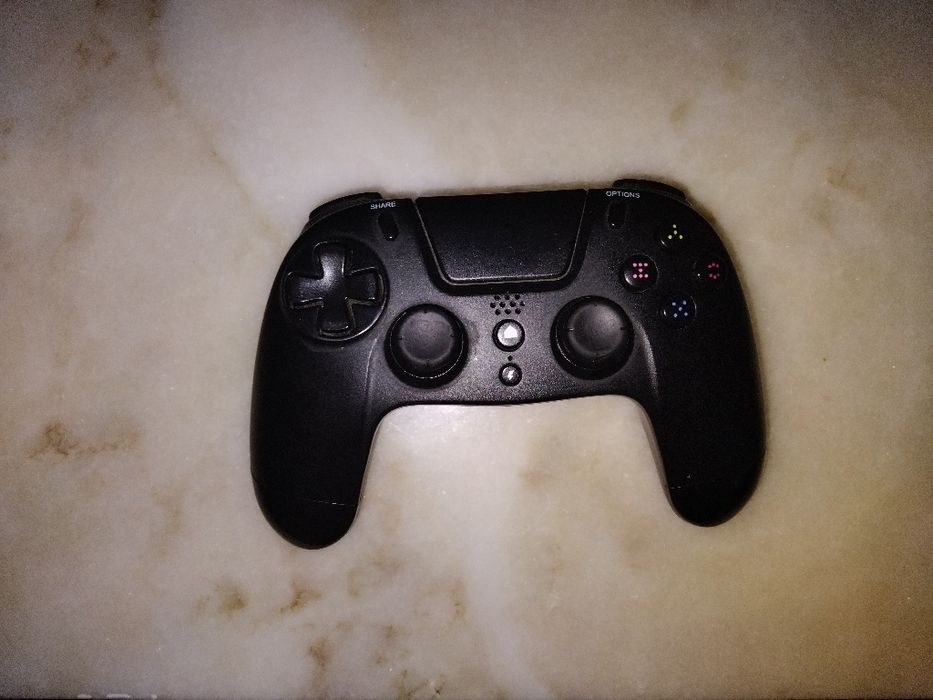 Playstation 4 slim