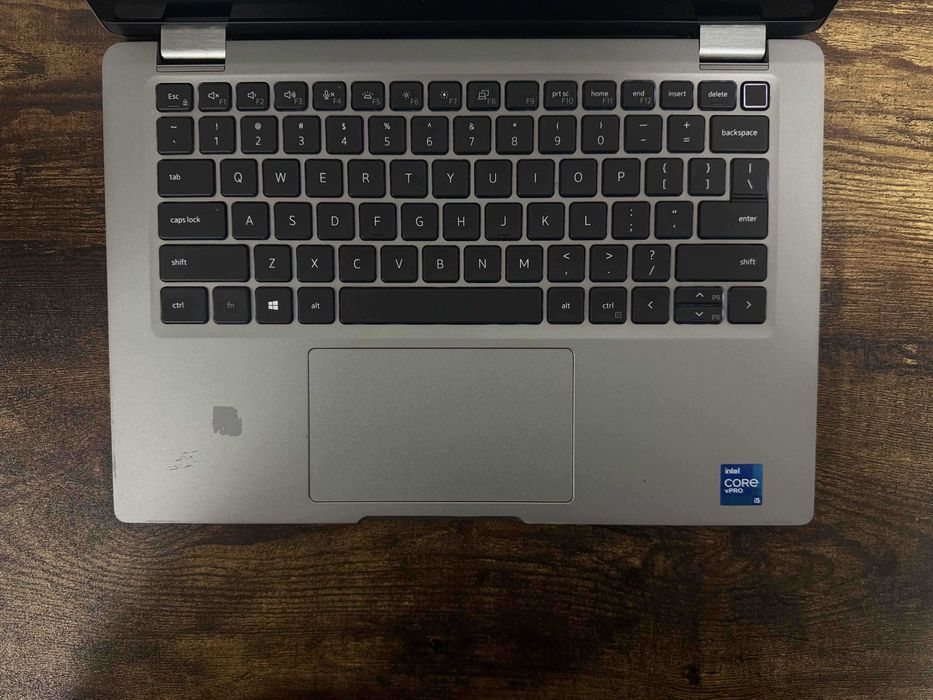 Dell Latitude 5320 13.3" Touch – Core i5-1145G7, 8GB RAM, 256GB SSD