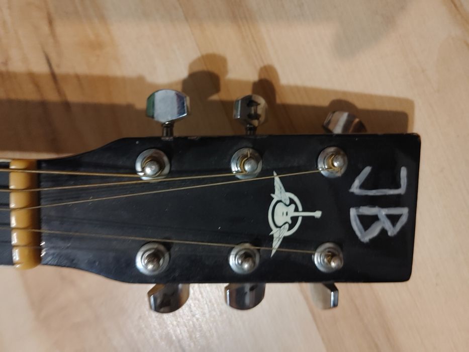 Sprzedam gitarę odbiór Będzin