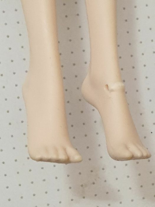 Кукла Mattel 2012 шарнирная