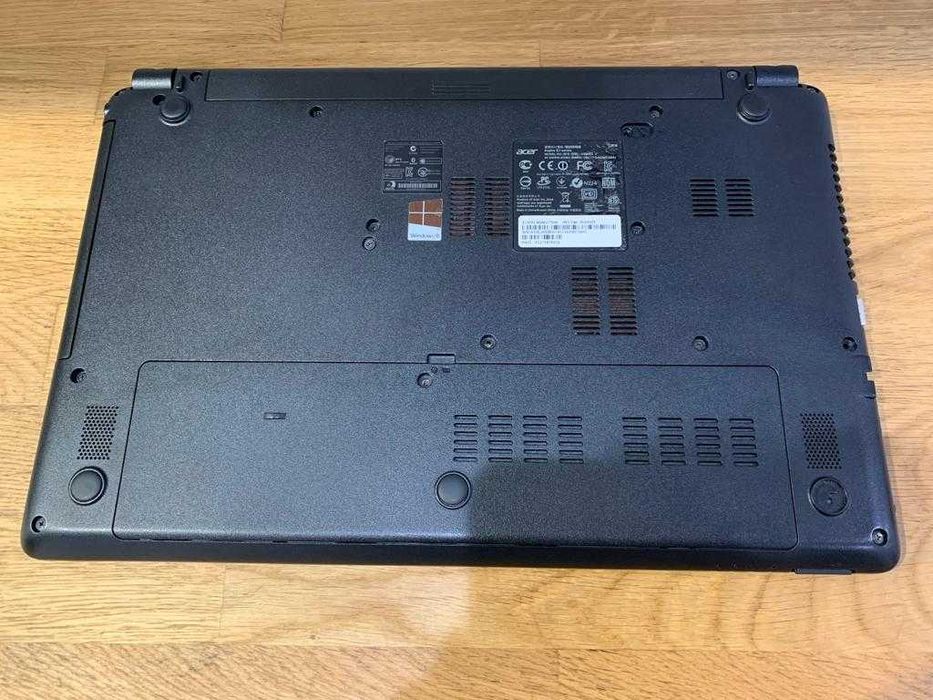 Portátil Acer E1-572G