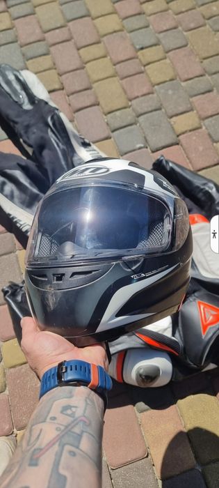 Sprzedam kask motocyklowy firmy MT