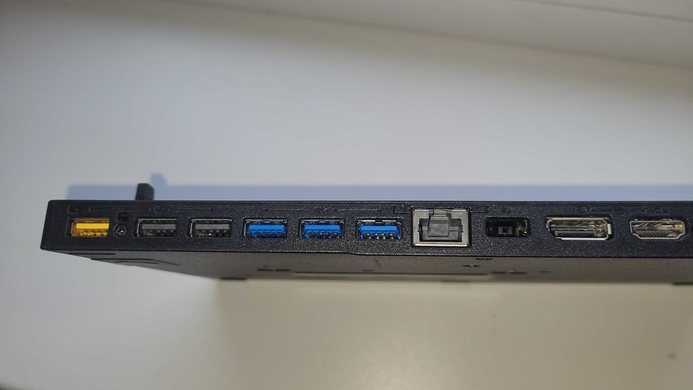 Станція під ноутбук lenovo