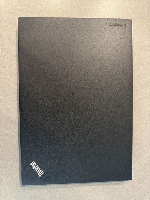 Lenovo ThinkPad x270 8/240 GB