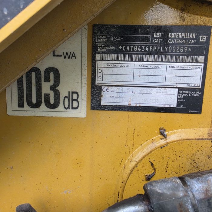 Koparko ładowarka cat 434f