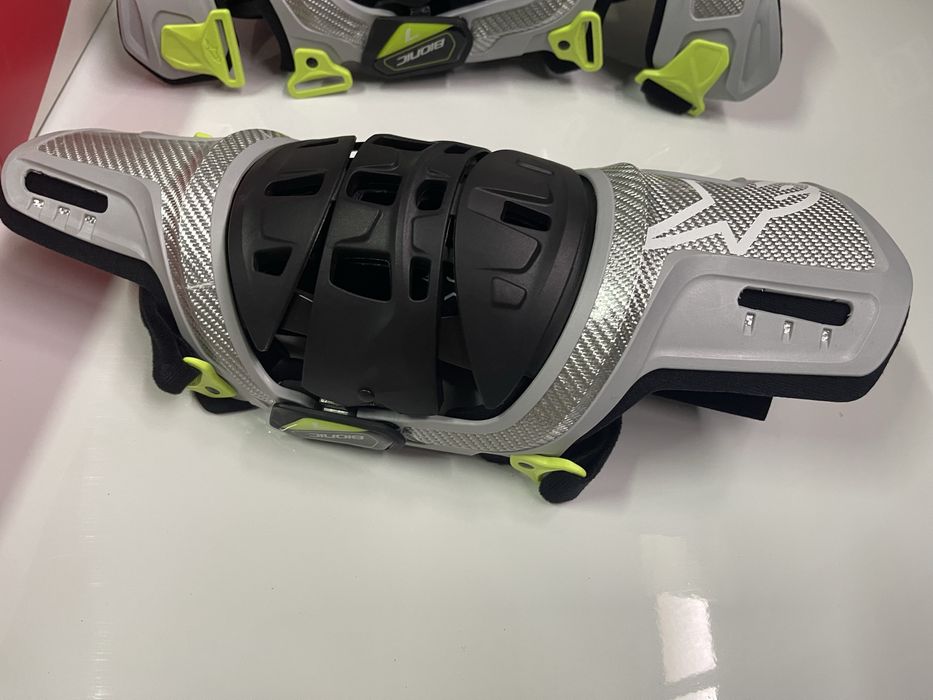 Joalheiras alpinestars novas
