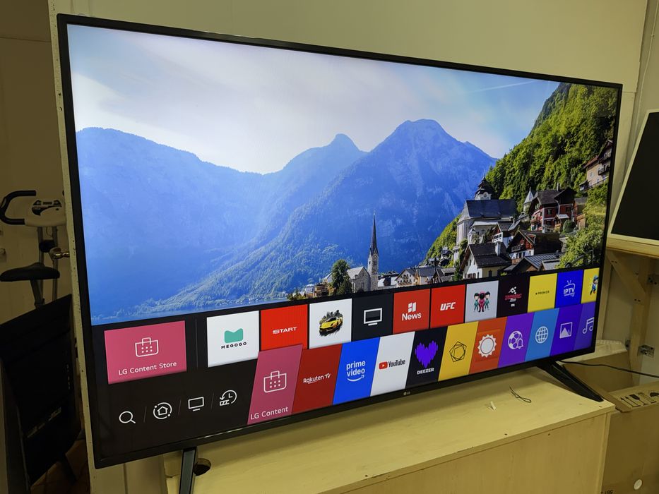 Телевізор LG 65 діагональ 4K .WebOS практично 21 рік