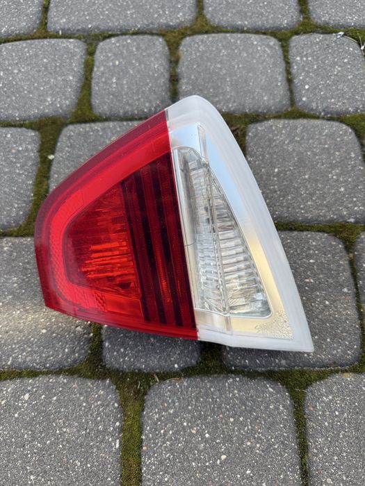 Lampy tył BMW e90