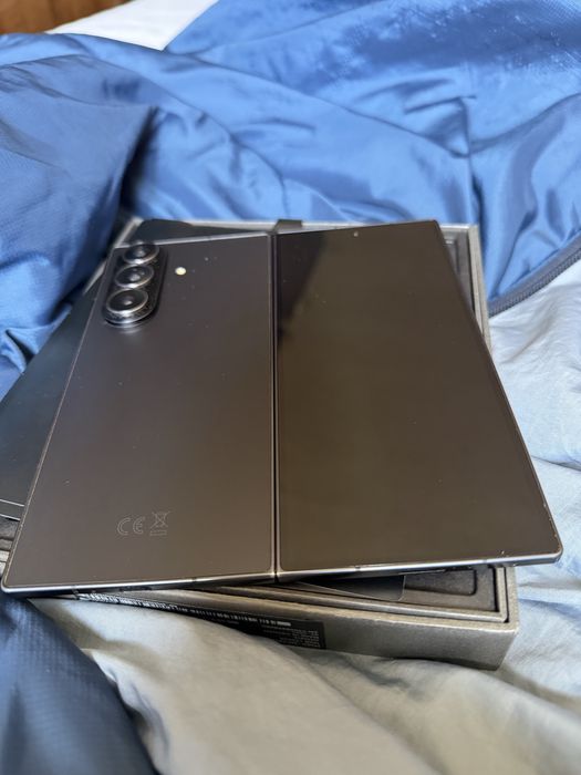 Samsung fold 7 12/256