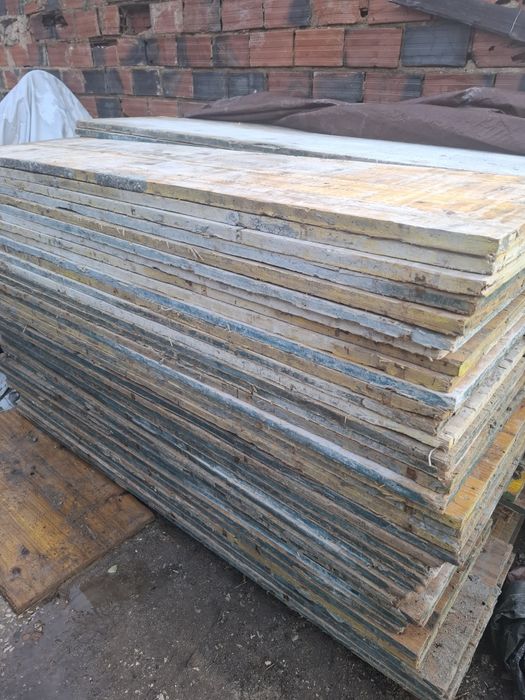 Paneis tricapas usadas