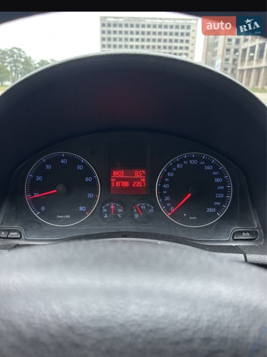 Продається гольф 5