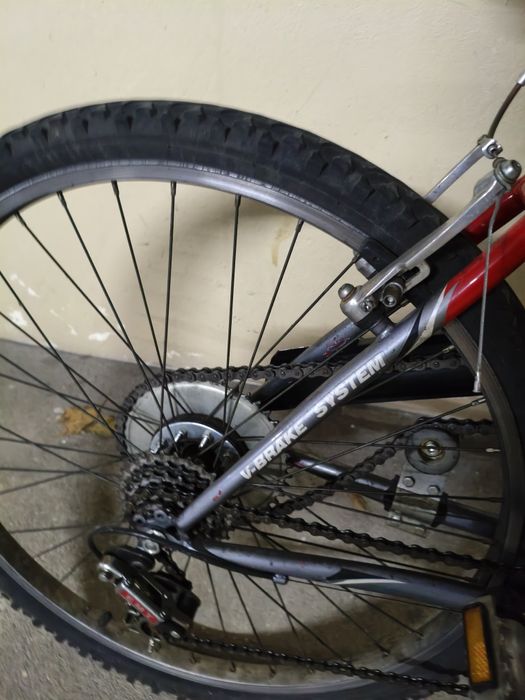 Bina com motor 80 cm3