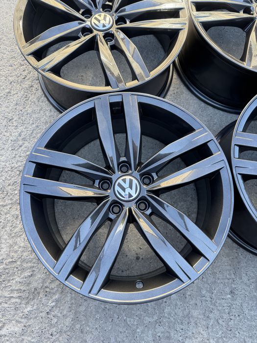 Диски 5*112R18 Volkswagen R-line passat,Golf