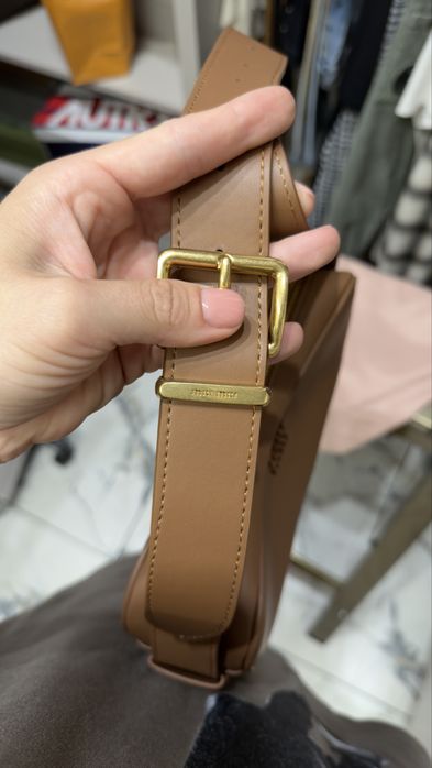 Сумка в идеальном состоянии Miu