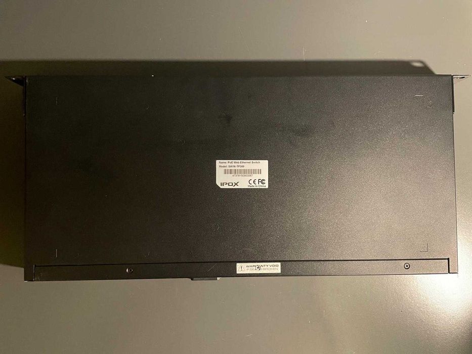 Switch IPOX 16-portowy POE+