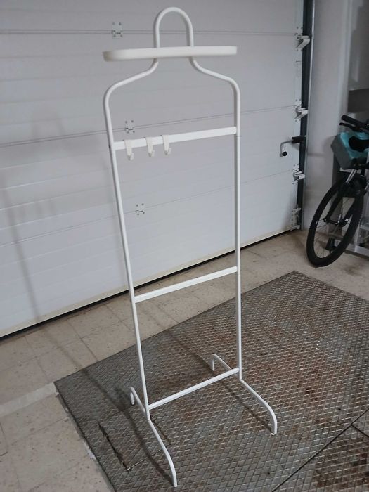 Cabide pé branco ikea