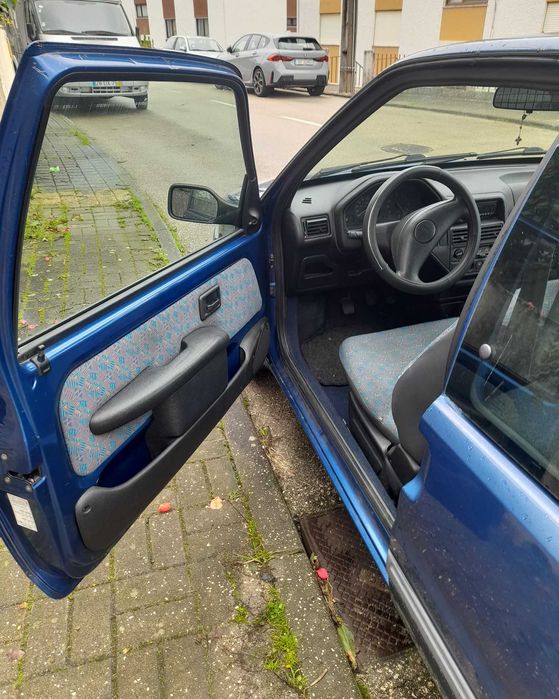 Peugeot 106 comercial