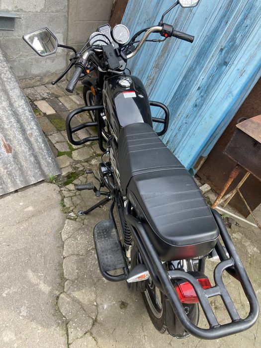 Продам Мустанг ( абсолютно новый)