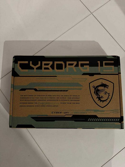 Laptop MSI Cyborg 15 A13VF i7-13620H / 16 GB / 512 GB /RTX 4060/144 Hz