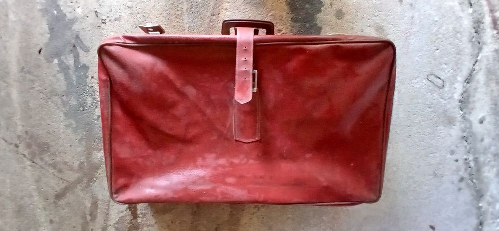 Mala de viagem antiga