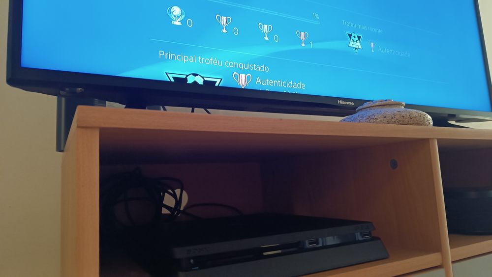 PlayStation 4 e Comando