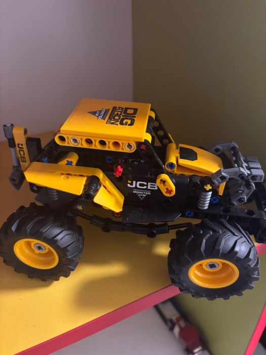 Машина «Лего-конструктор»