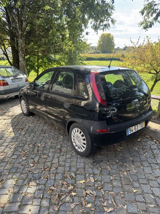 Opel corsa c 2002 1.0 — photo 2