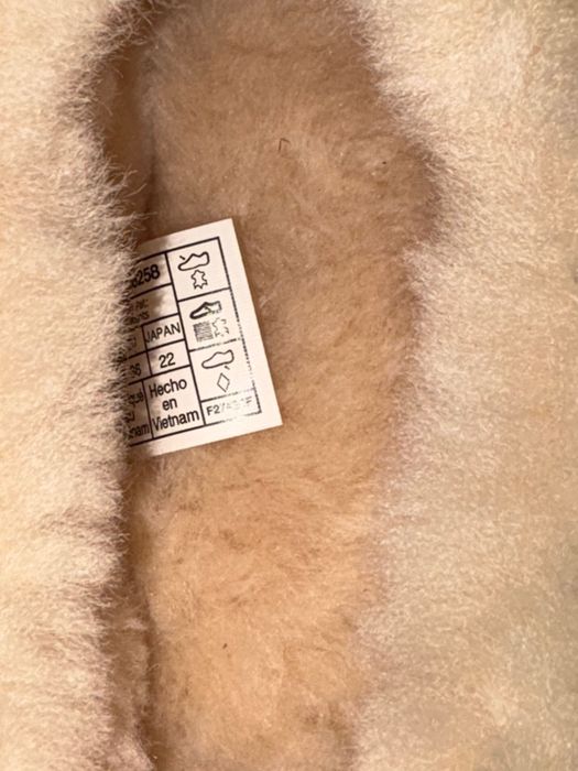 UGG Tasman botki skóra wełna 36