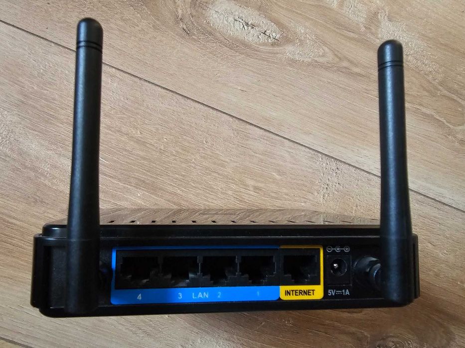 Router D-Link DIR-615