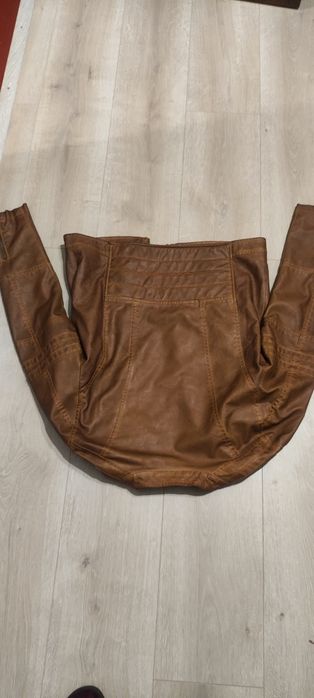 Куртка шкіряна, чоловіча.