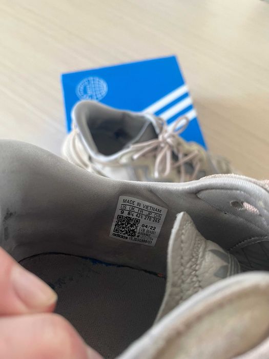 adidas Originals OZWEEGO+ oryginalne pudełko