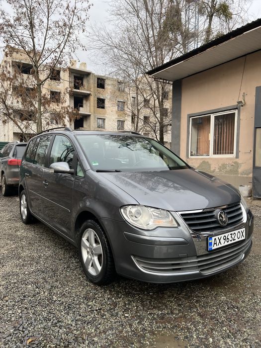 Продам Фольксваген Туран