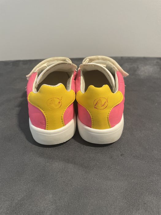Naturino Sneakersy dla dziewczynki r.21