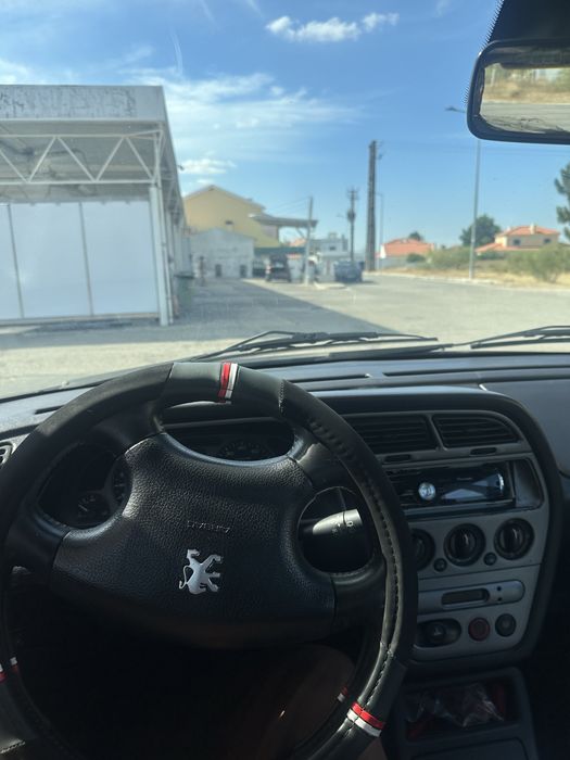 Peogeot 306 em otimo estado de mecânica