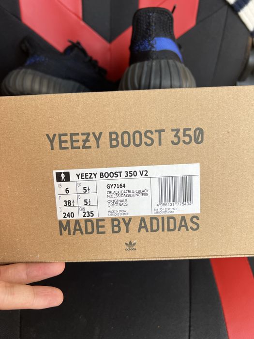 Adidas Yeezy Boost 350 V2 Dazzling Blue sneakersy niskie czarne 38 2/3
