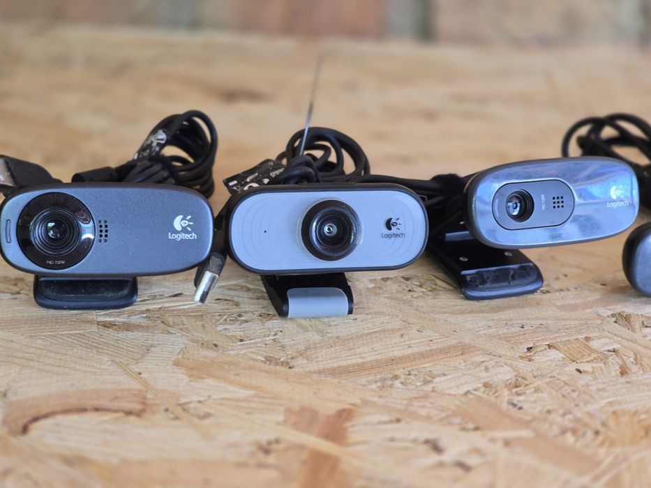 Веб камери Logitech i SVEN