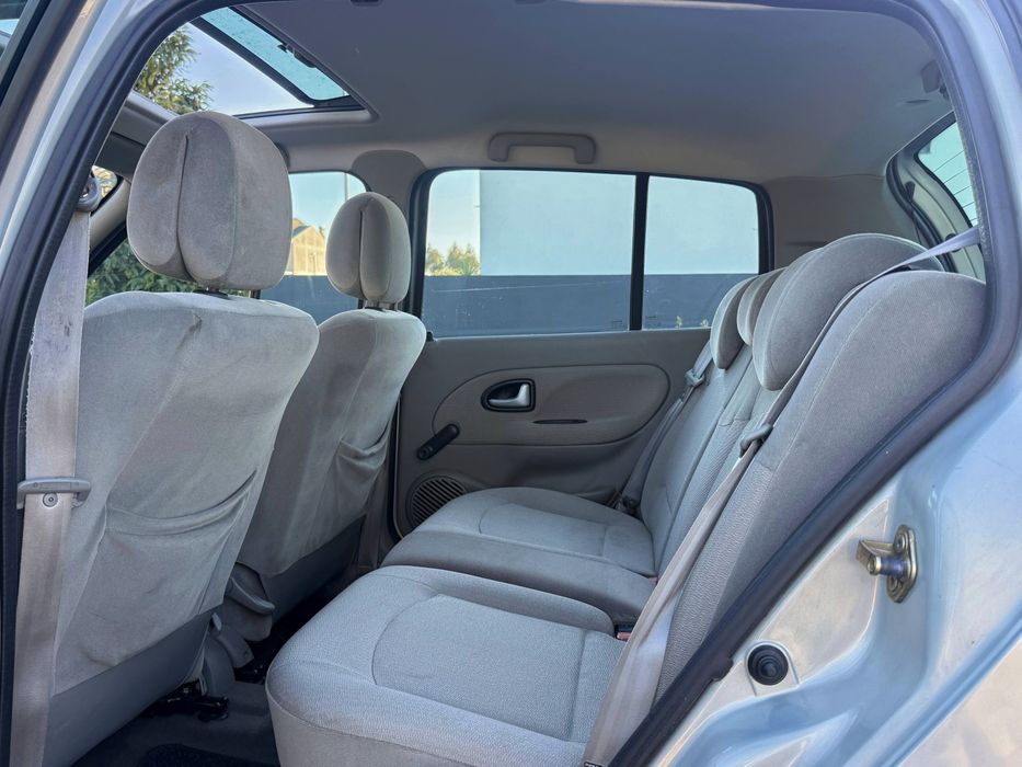 Renault Clio 1.2  Previlege - Automático / 100.000km