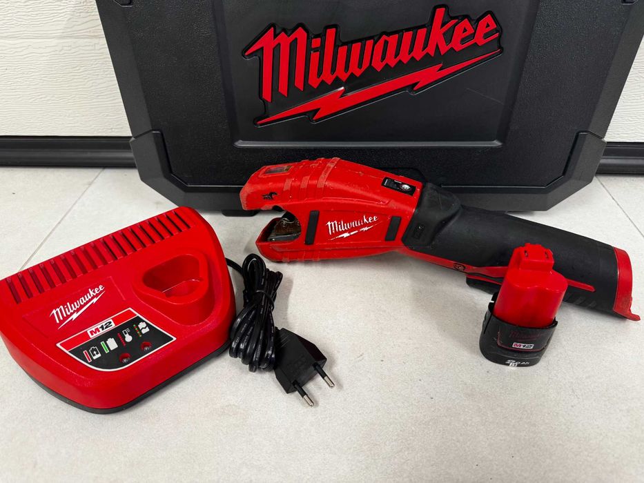 Milwaukee obcinak M18 C12PC 2024r. do rur