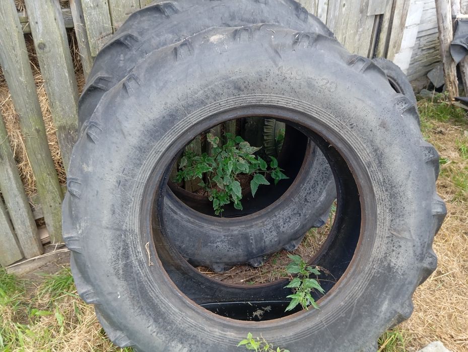 Opony 14.9-28 Ursus c-360