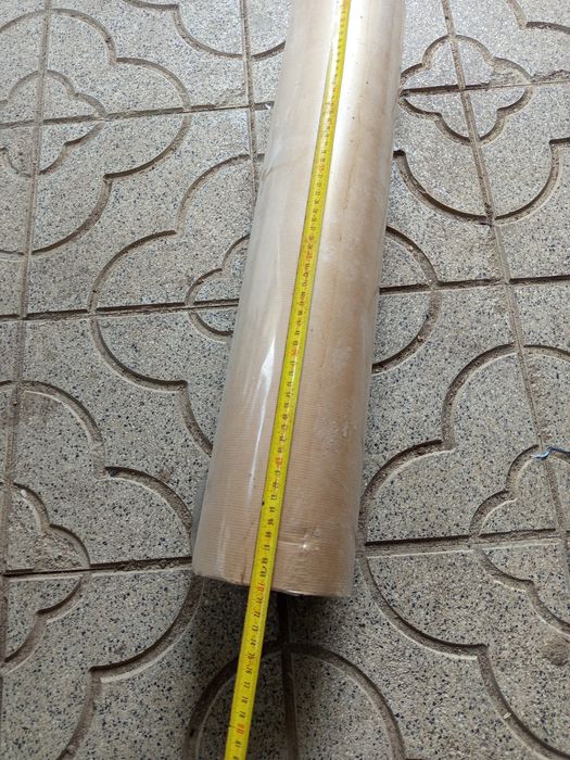 Rolo de papel Kraft novo