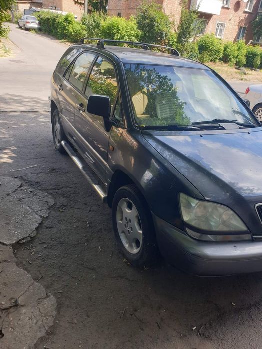 продам лексус RX300
