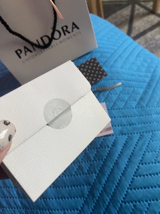 Продам шарм Pandora