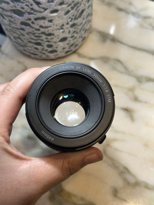 Lente canon 50mm 1.8f + adaptador commlite sony canon